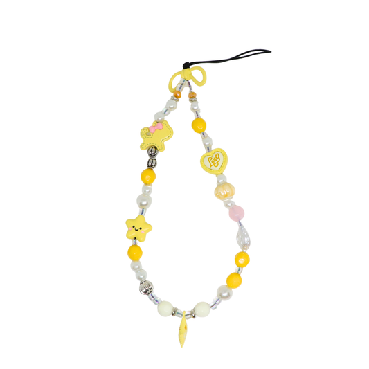 Caser Custom Yellow Kitty Heart phone charm, detail view
