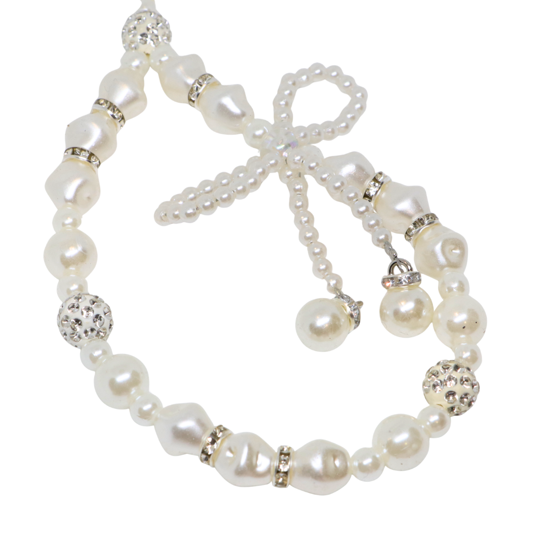 Caser Custom Silver and White Pearl Bow Rhinestone phone charm, product photo