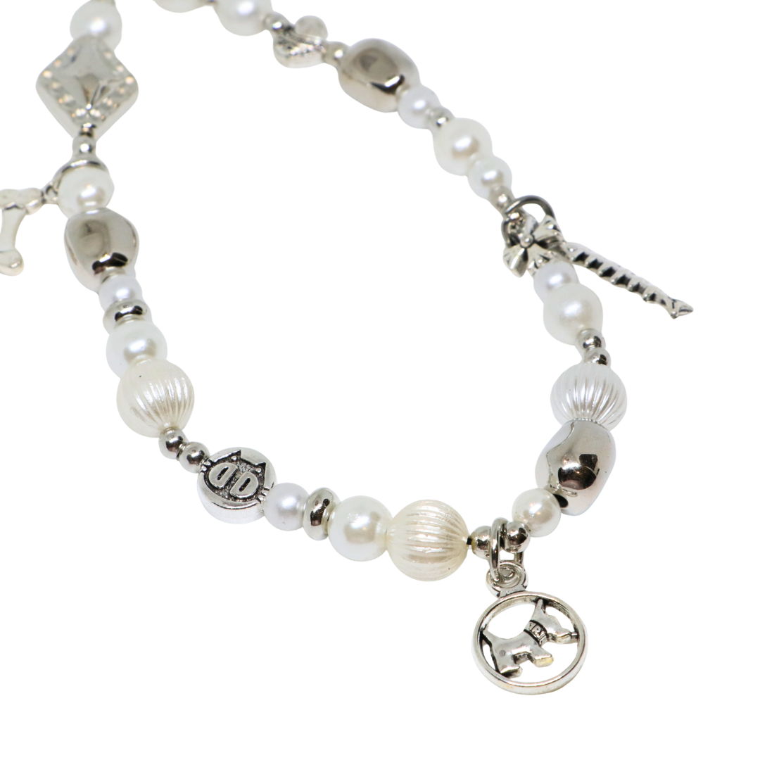 Caser Custom Silver Dog Tag & Fish Bone phone charm, product photo