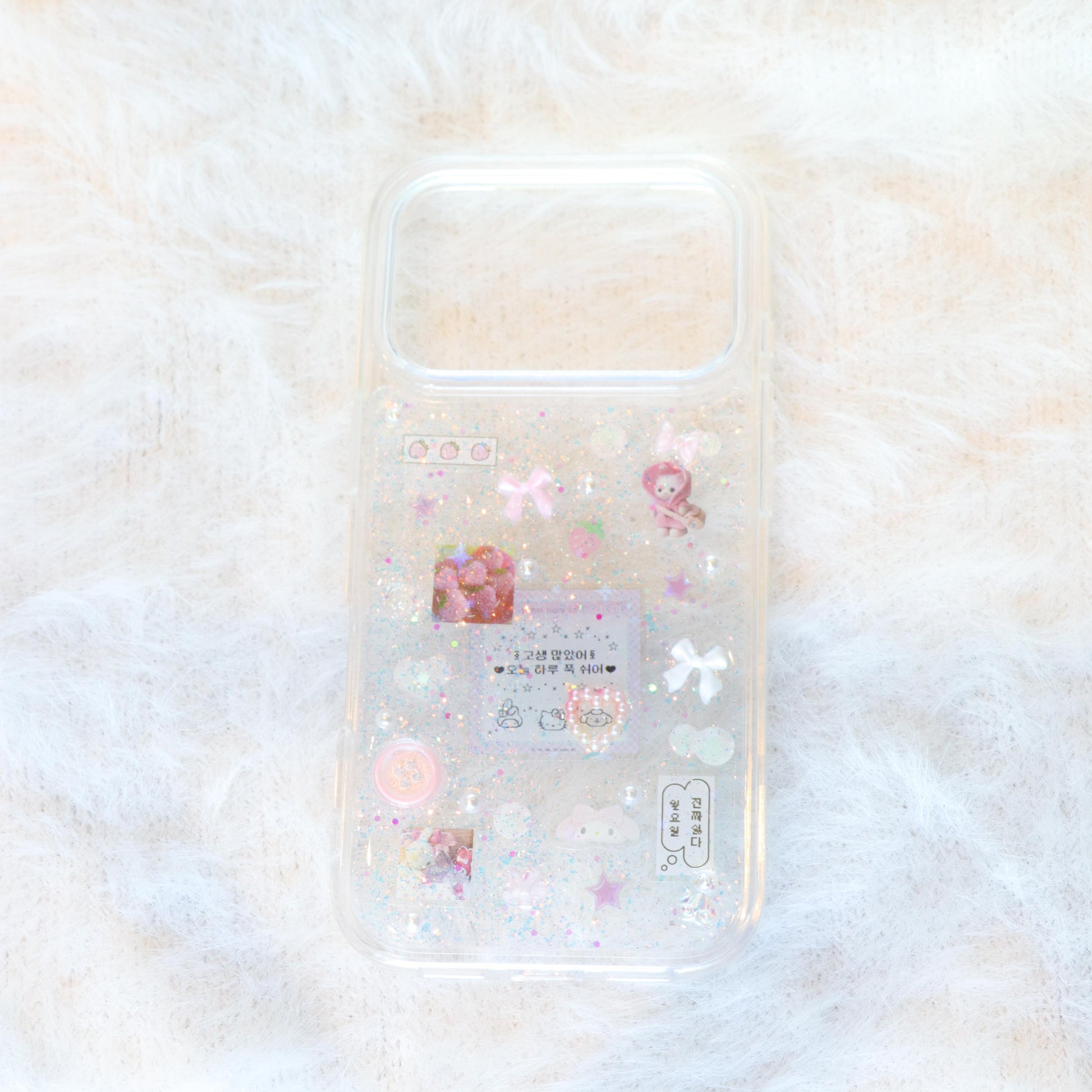 Caser Custom Dreamy Sparkle handmade resin phone case for iPhone 17 Pro, product photo