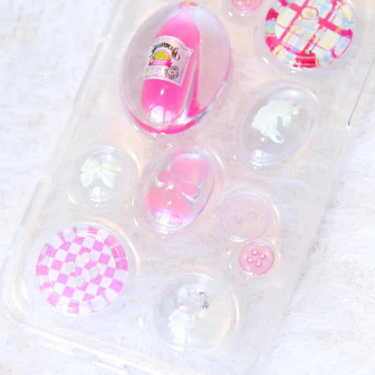 Caser Custom Pinky Lemonade handmade resin phone case for iPhone 17, detail view