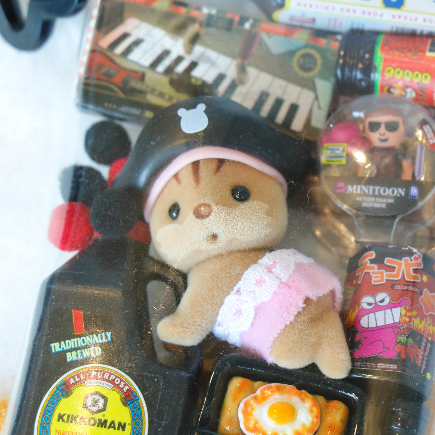 Calico Critters Bag Charm –  Hazelnut Chipmunk Mini Pouch Accessory