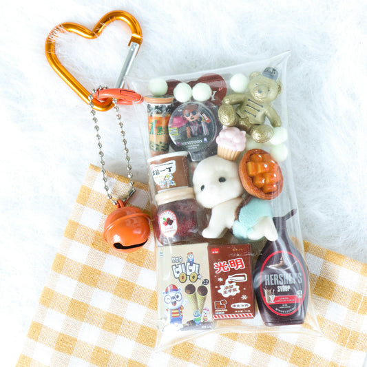 Caser Custom Mini Animal Woolly Alpaca Mini Pouch Accessory bag charm, detail view